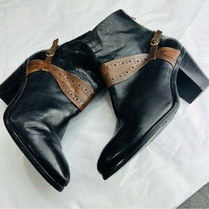 Elegant Black and Brown Ankle Booties